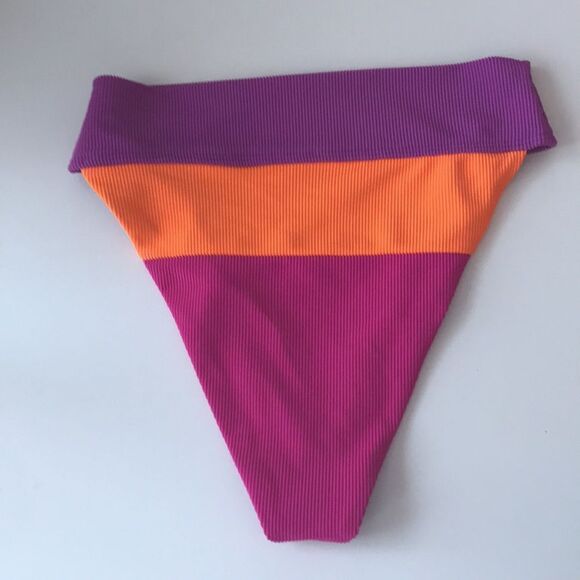 Beach Riot Alexis Block High Waisted Bottom size S - Picture 11 of 14